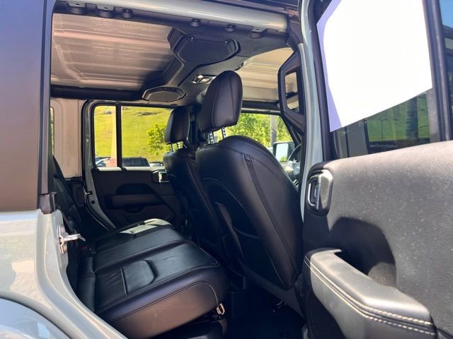 Used 2023 Jeep Wrangler Unlimited Sahara image 37