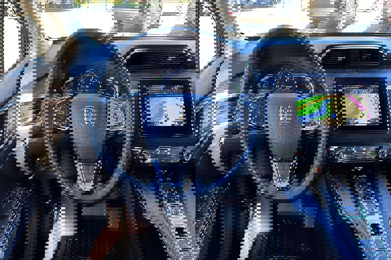 Used 2018 Honda Clarity Touring image 6