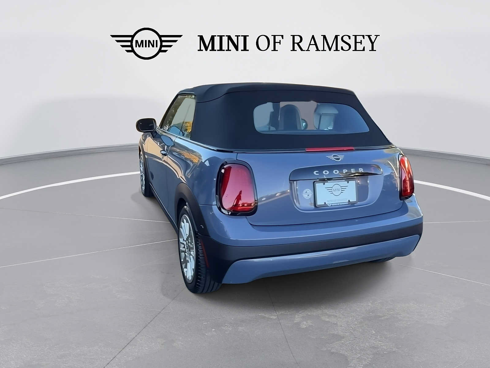 Used 2025 MINI Cooper S FWD image 6