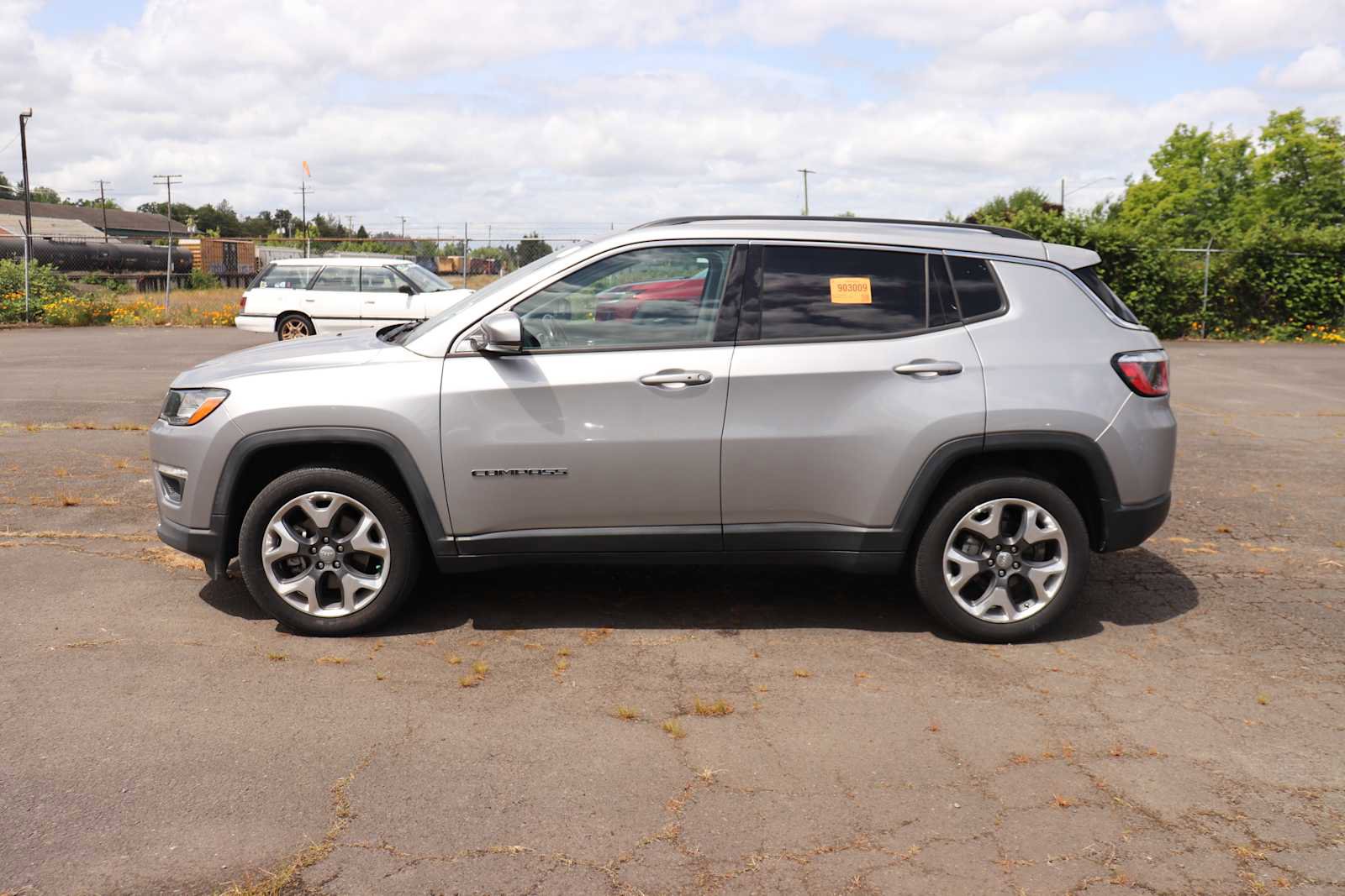Used 2019 Jeep Compass Limited AWD/4WD image 8