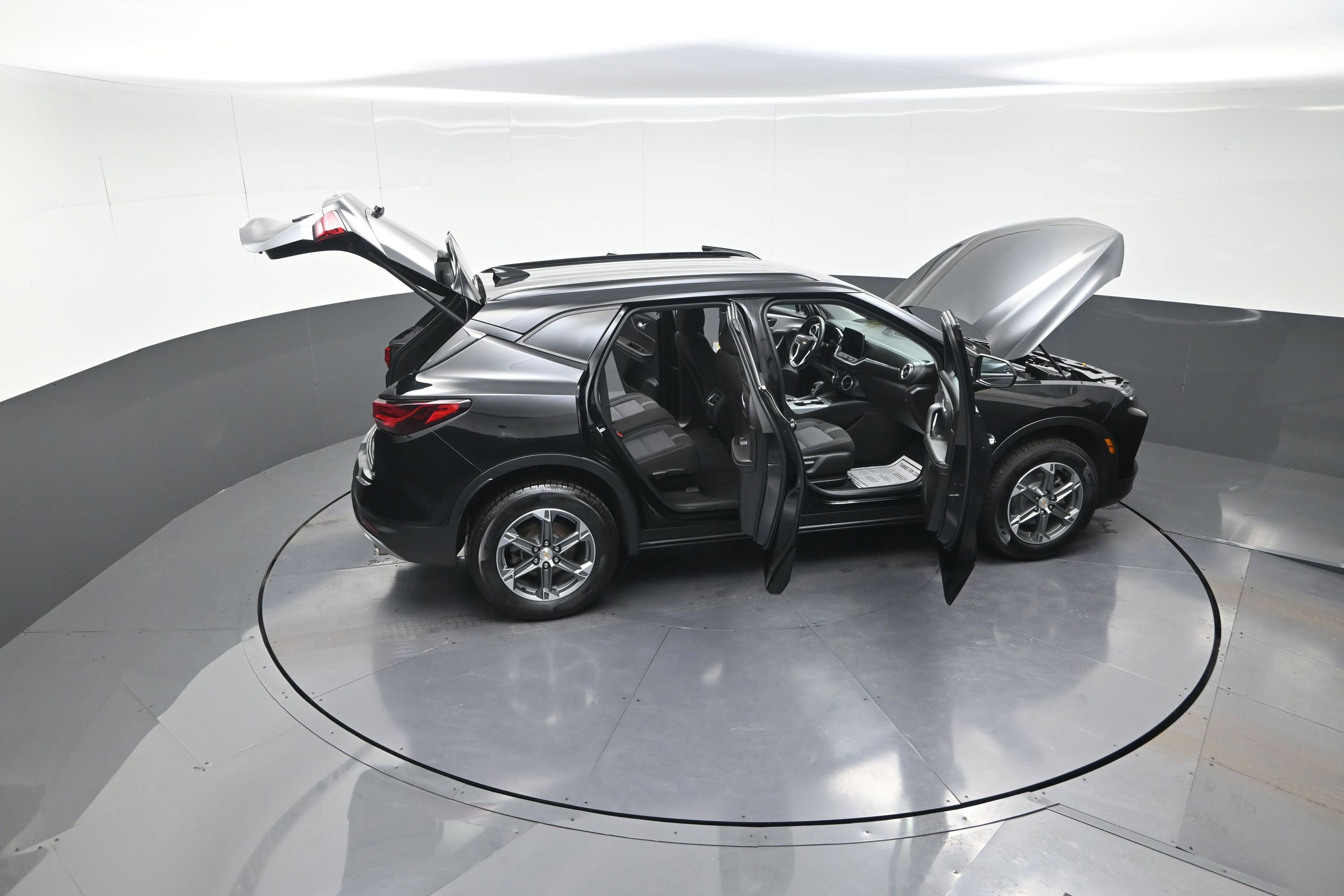 Used 2023 Chevrolet Blazer LT w/ Convenience Package image 14