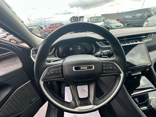 Certified 2022 Jeep Grand Cherokee L Limited image 16