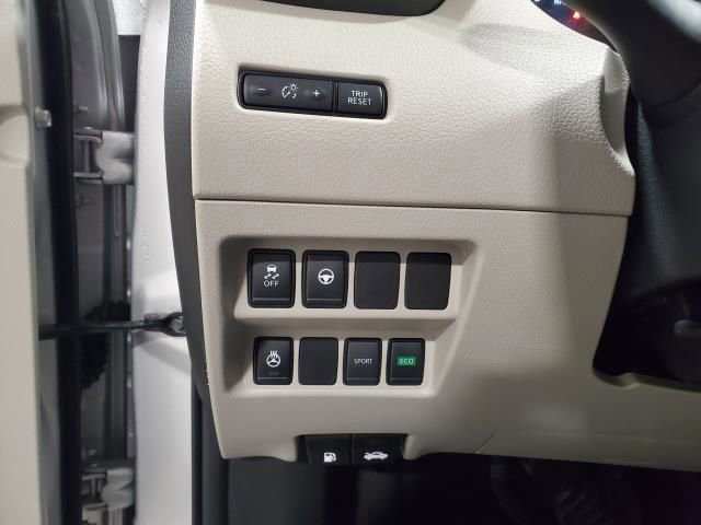 Used 2022 Nissan Rogue Sport SL image 22