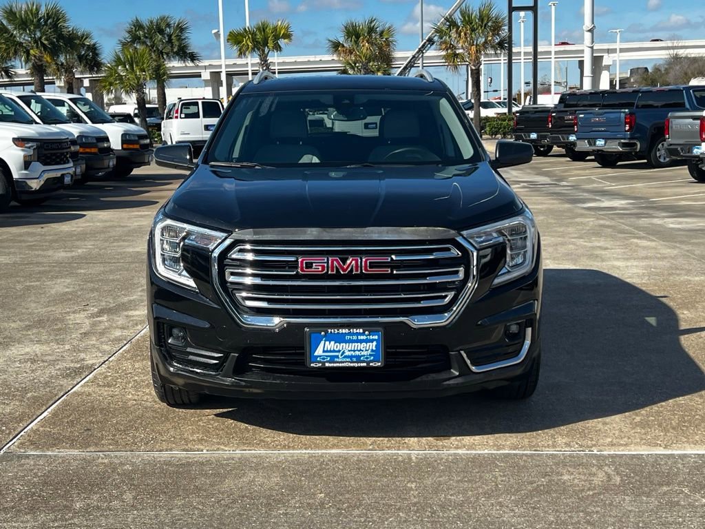 Used 2024 GMC Terrain SLT image 4