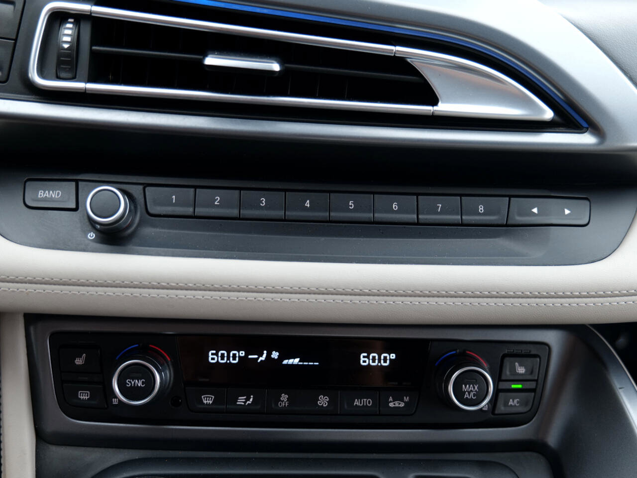 Used 2015 BMW i8 image 35