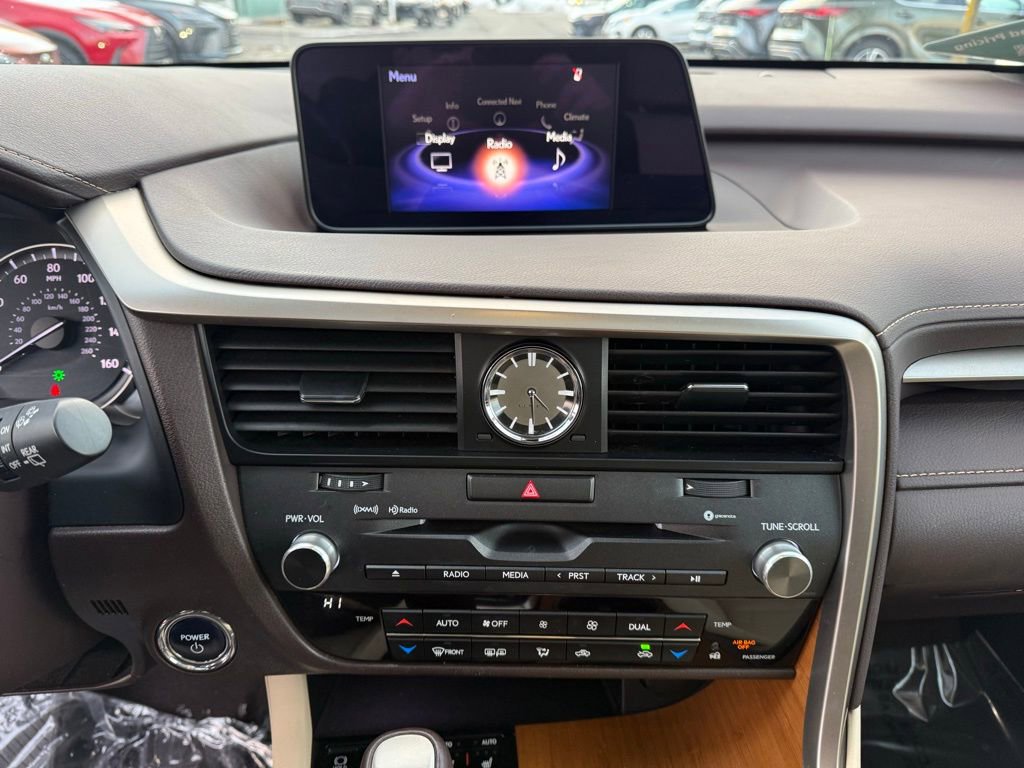 Used 2019 Lexus RX 450h AWD image 12