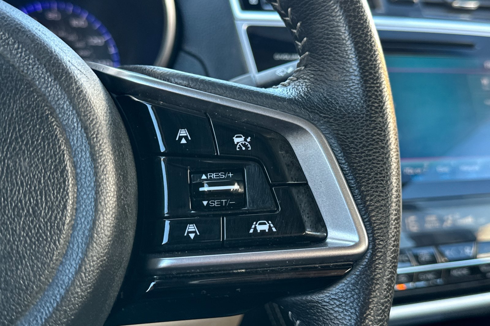 Used 2019 Subaru Legacy 3.6R Limited w/ Popular Package #2A image 37