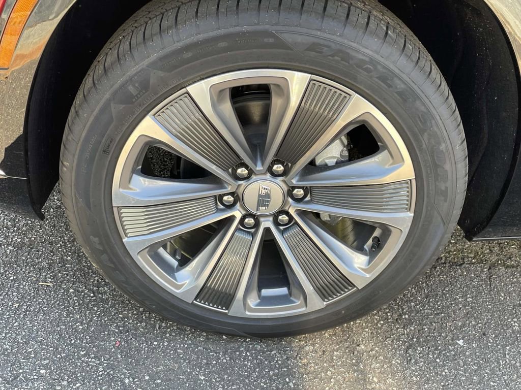 New 2026 Cadillac Vistiq Luxury image 9
