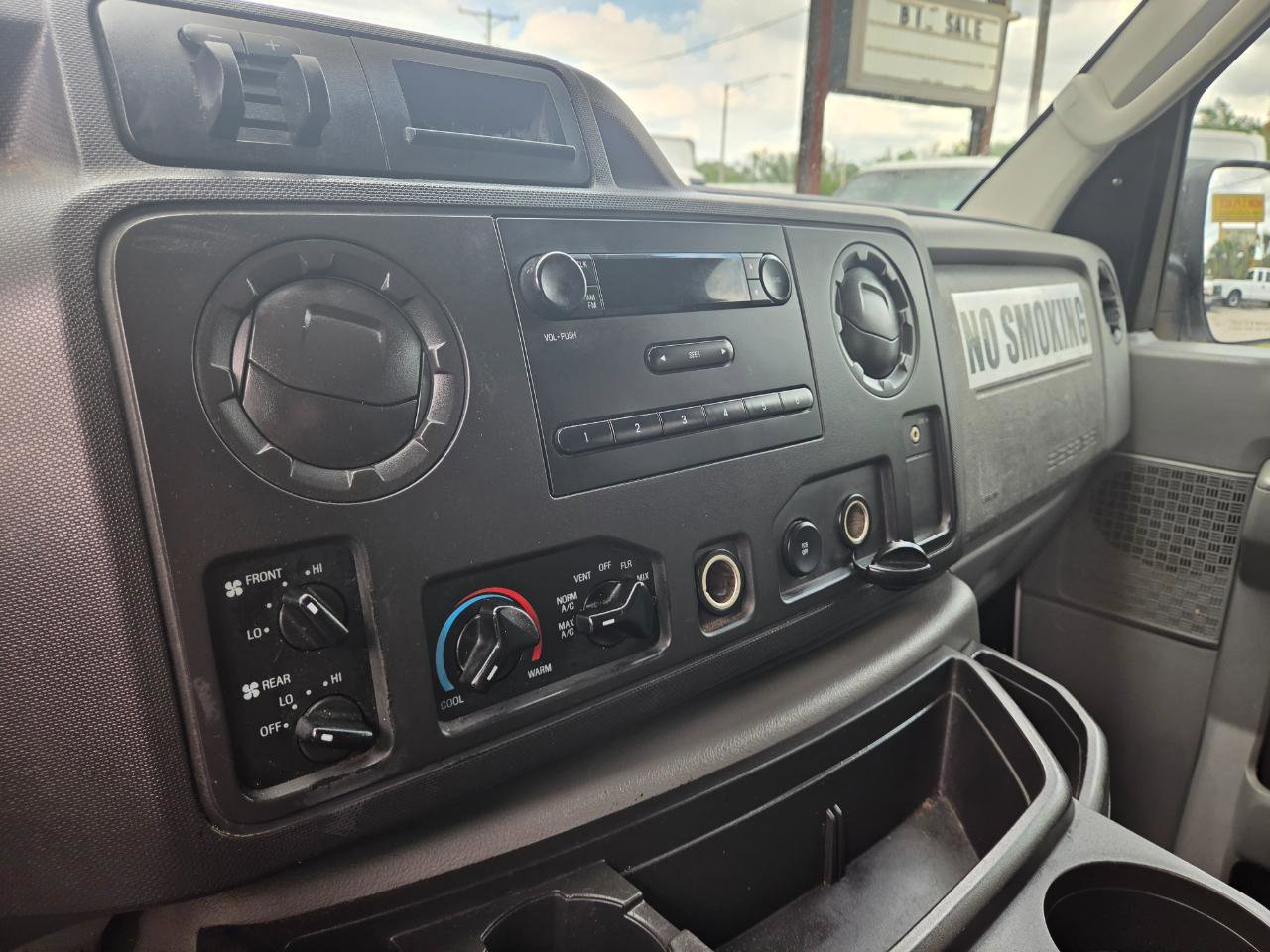 Used 2012 Ford E-350 and Econoline 350 XL w/ PWR Windows & Locks Group RWD image 15