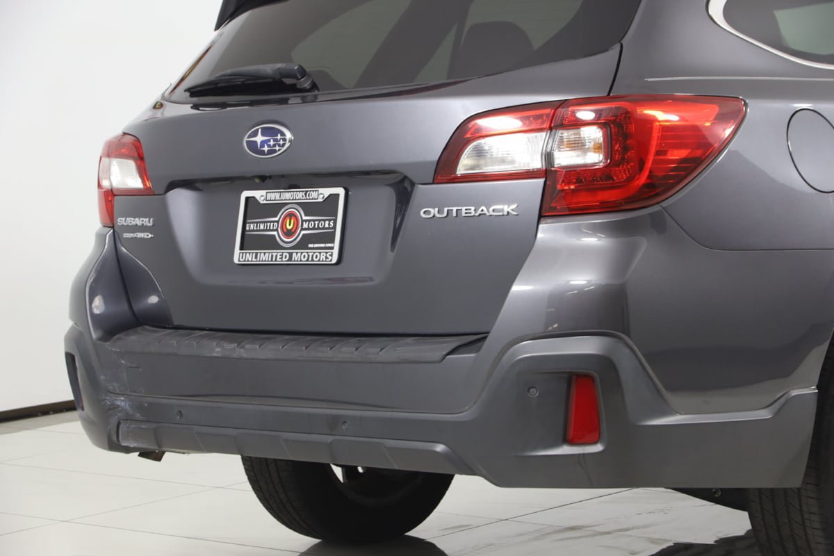 Used 2019 Subaru Outback 2.5i Limited AWD/4WD image 43