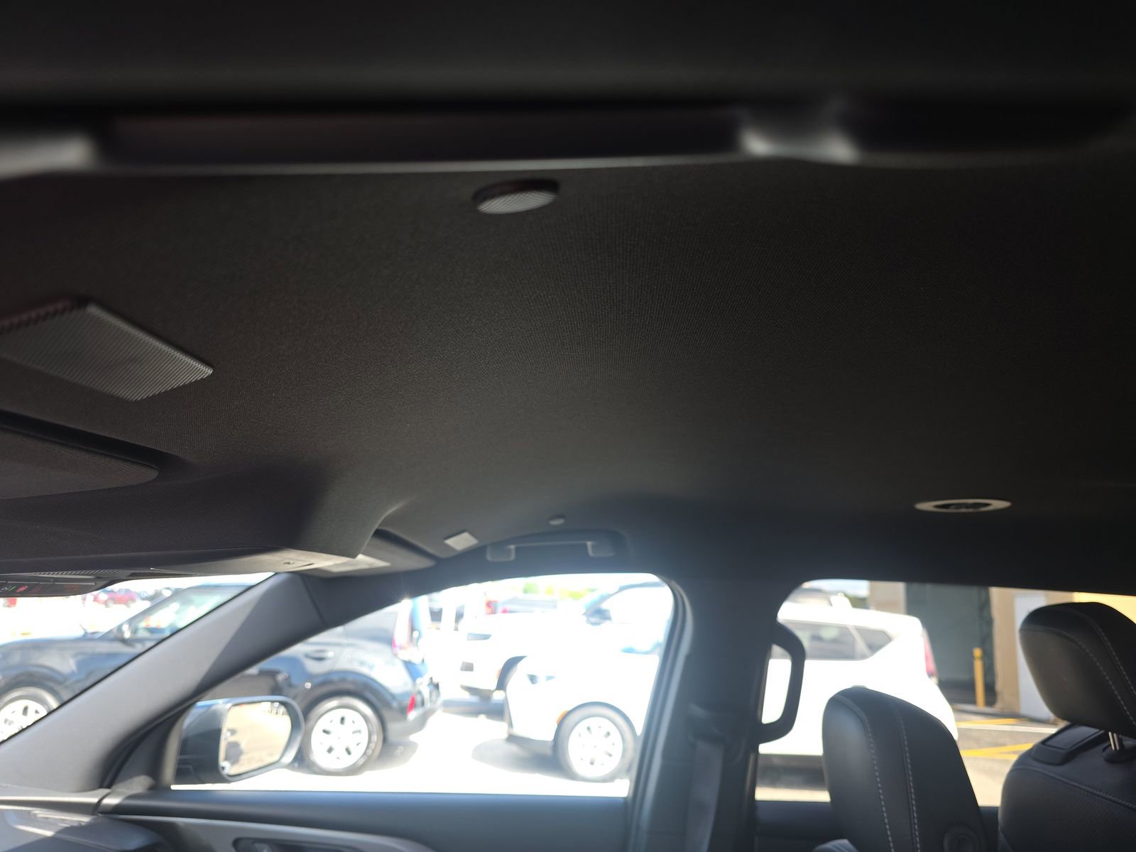 Certified 2025 Chevrolet Traverse LT image 21