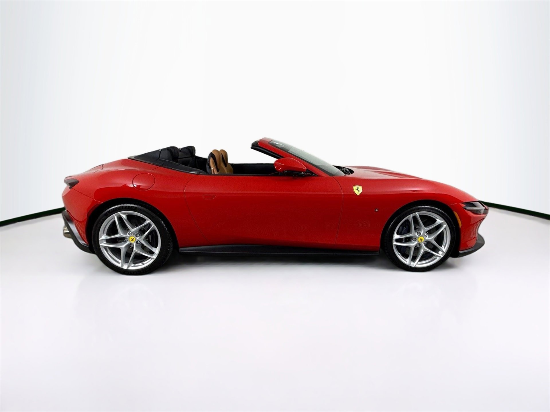 Certified 2024 Ferrari Roma Spider image 8