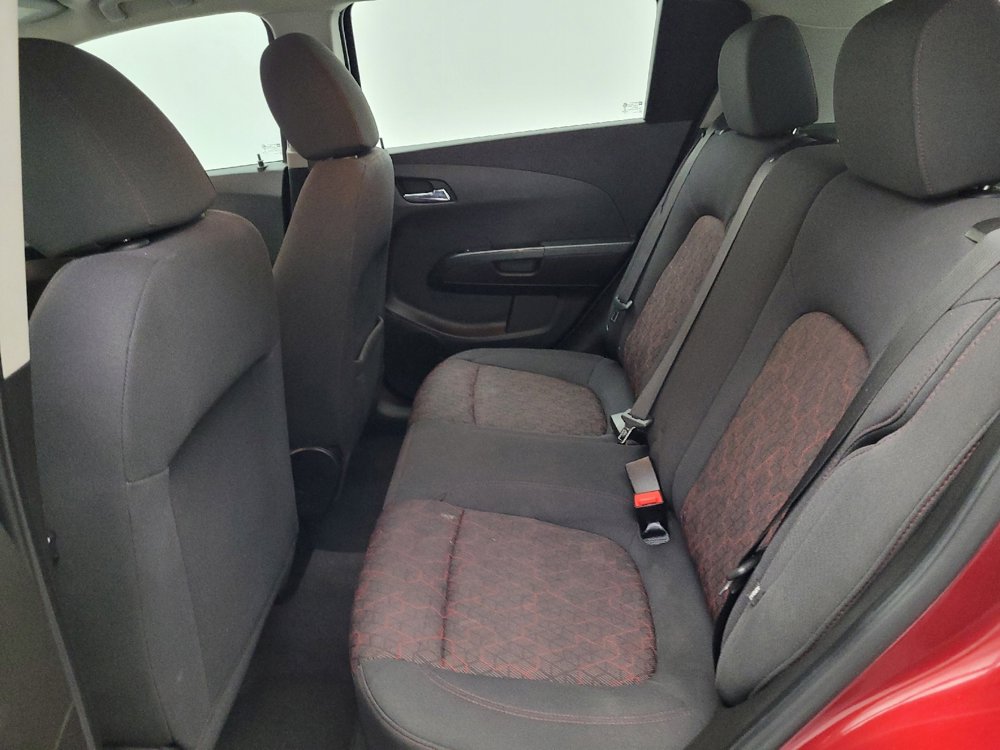 Used 2019 Chevrolet Sonic LT w/ Convenience Package image 18