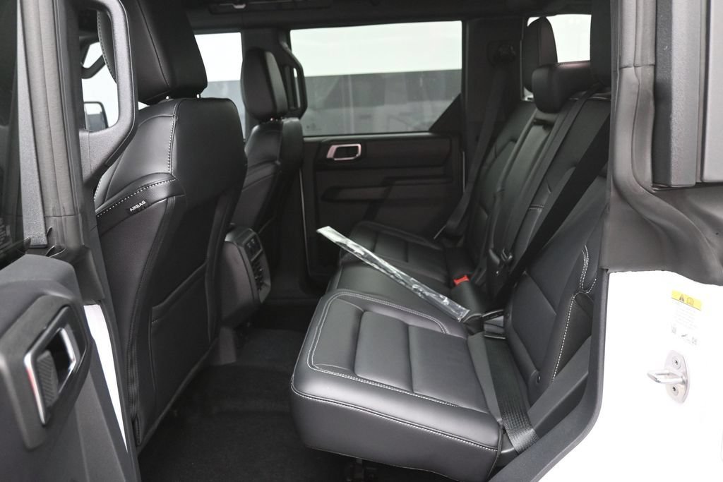 New 2026 Ford Bronco Outer Banks AWD/4WD image 23