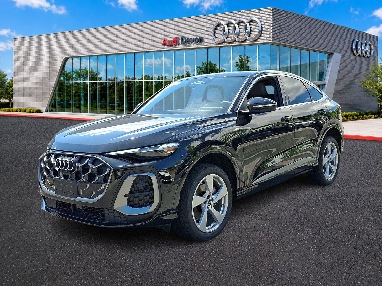 New 2026 Audi Q5 Premium Plus AWD/4WD image 2