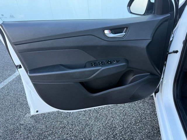 Used 2018 Hyundai Accent SE image 16