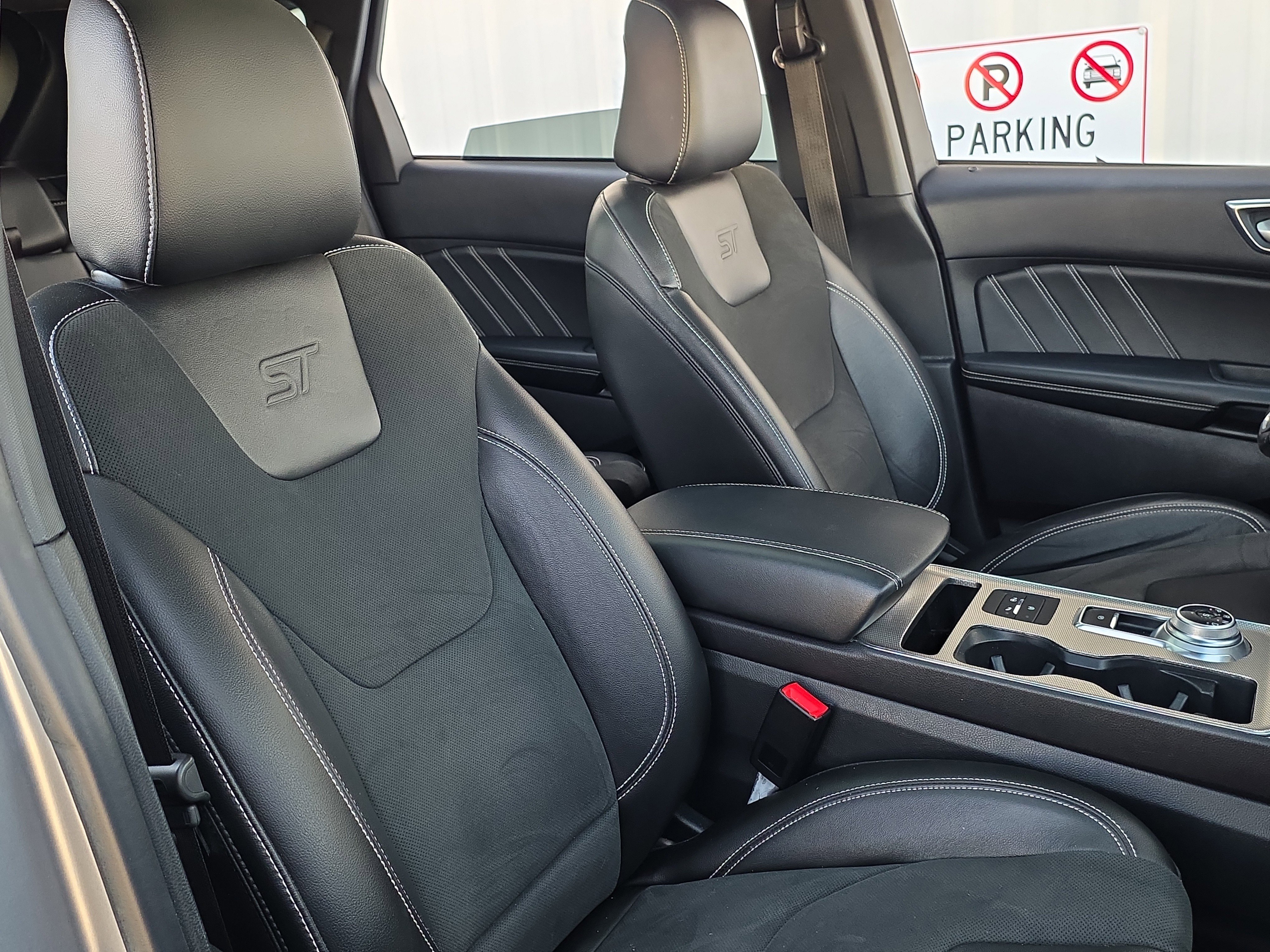 Used 2021 Ford Edge ST w/ Equipment Group 401A image 37