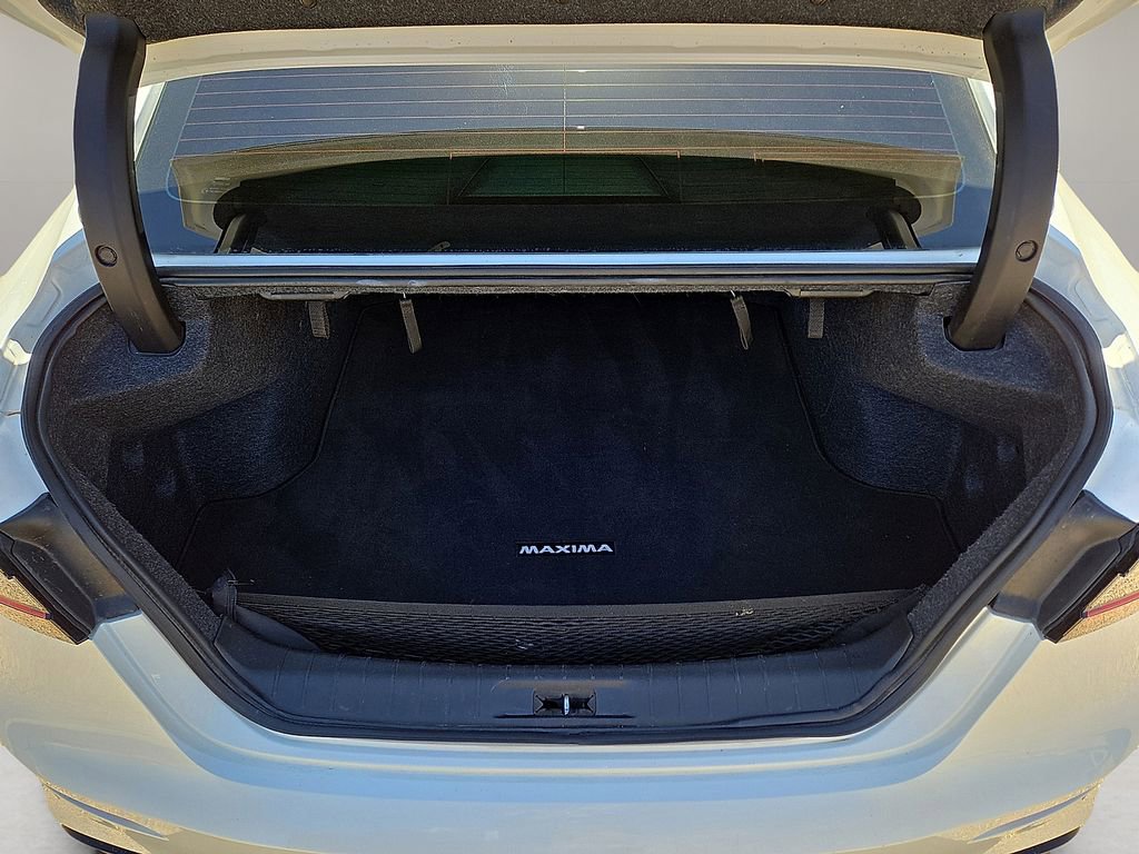 Used 2023 Nissan Maxima SR w/ Sport Mat Group image 11