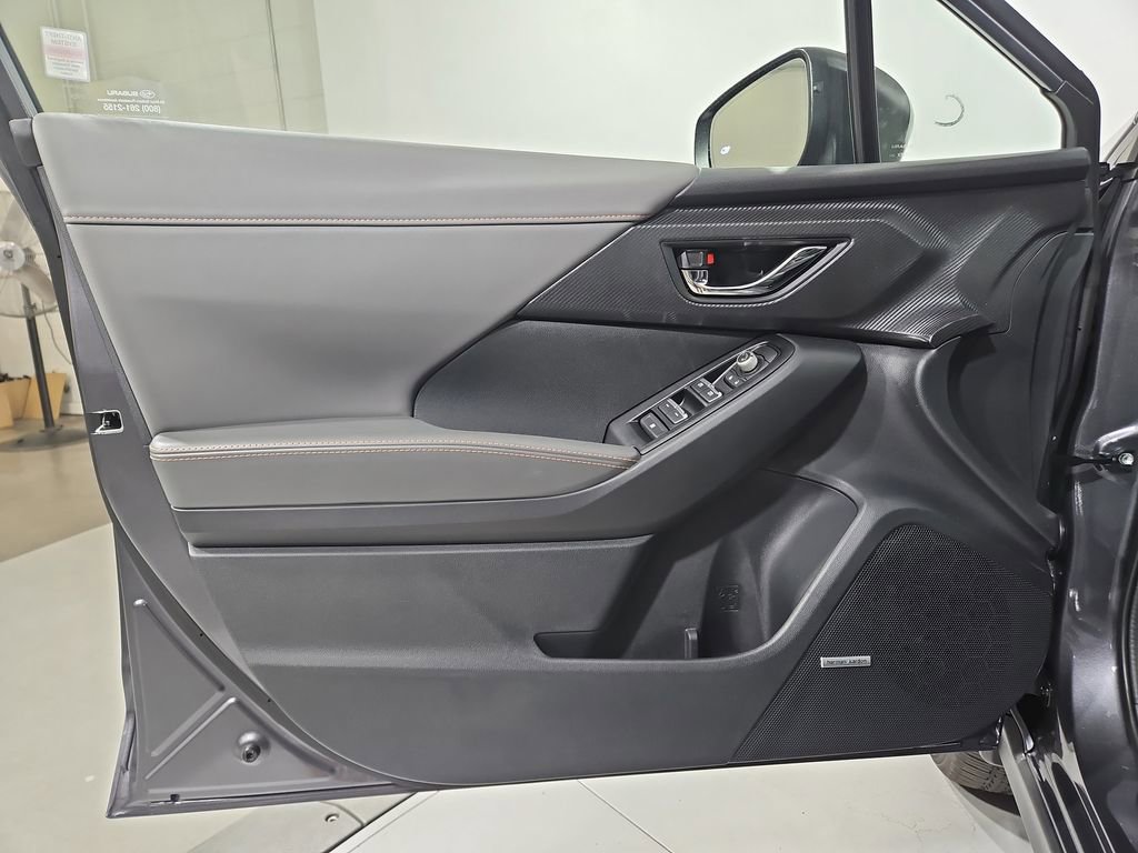 New 2025 Subaru Crosstrek 2.5i Limited image 10