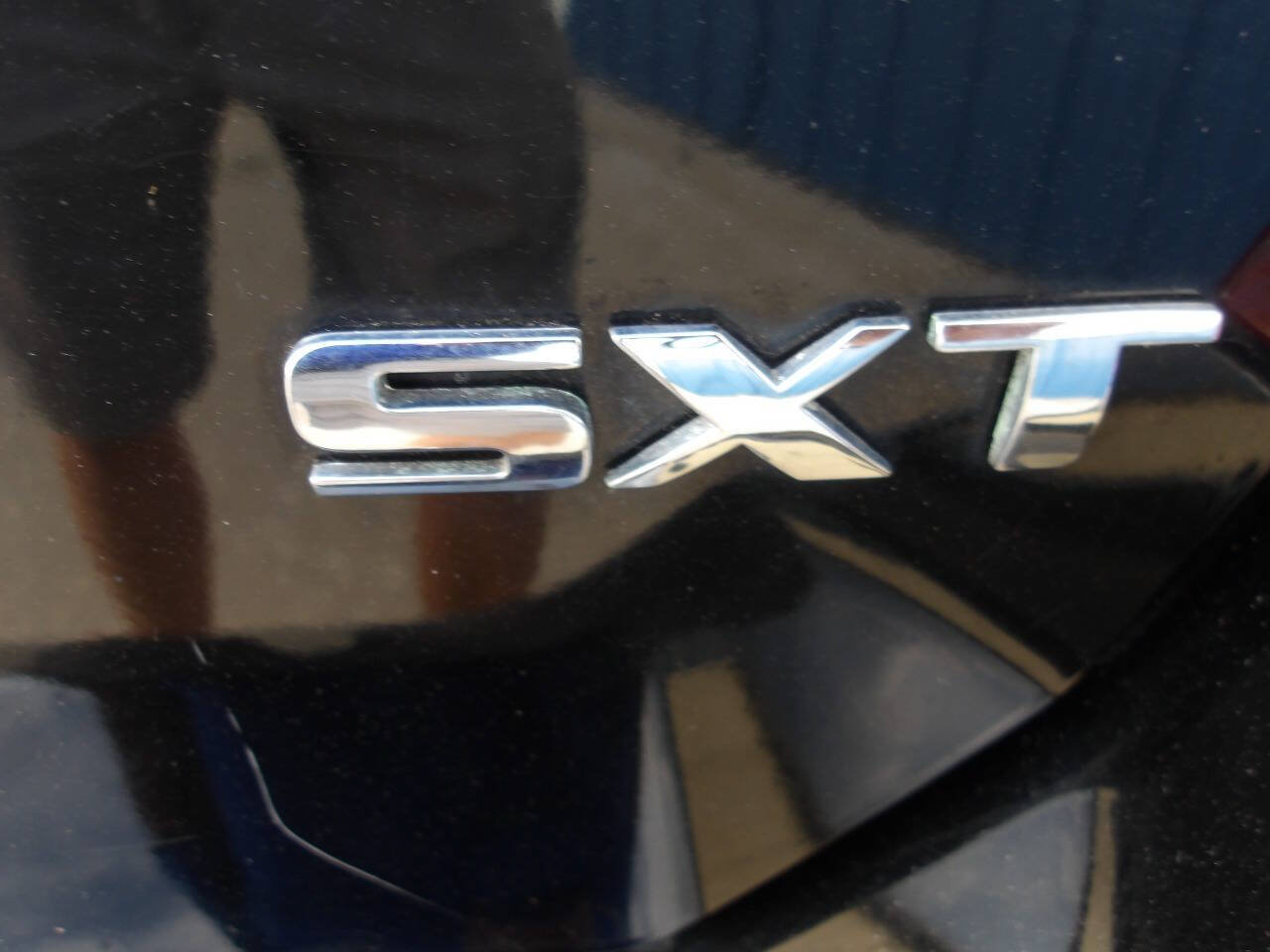 Used 2013 Dodge Avenger SXT FWD image 31