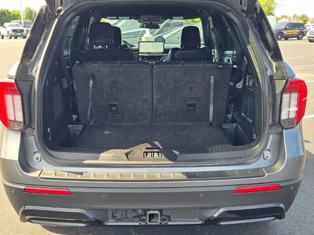 Certified 2025 Ford Explorer ST-Line AWD/4WD image 16