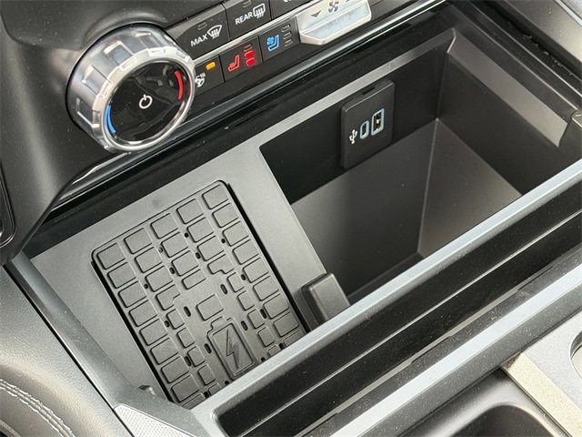 Used 2026 Ford F350 Platinum image 34