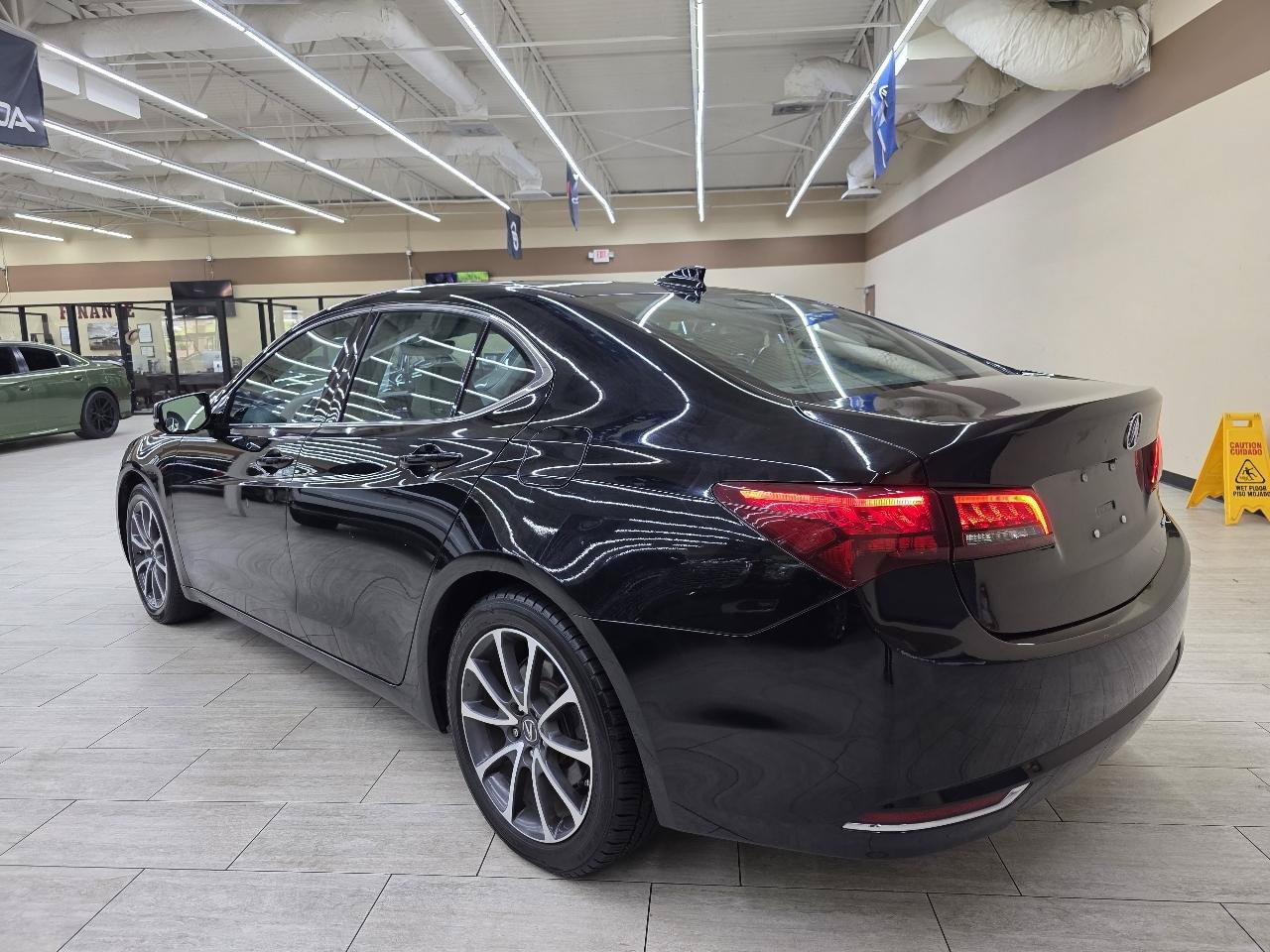 Used 2016 Acura TLX w/ Technology Package AWD/4WD image 8