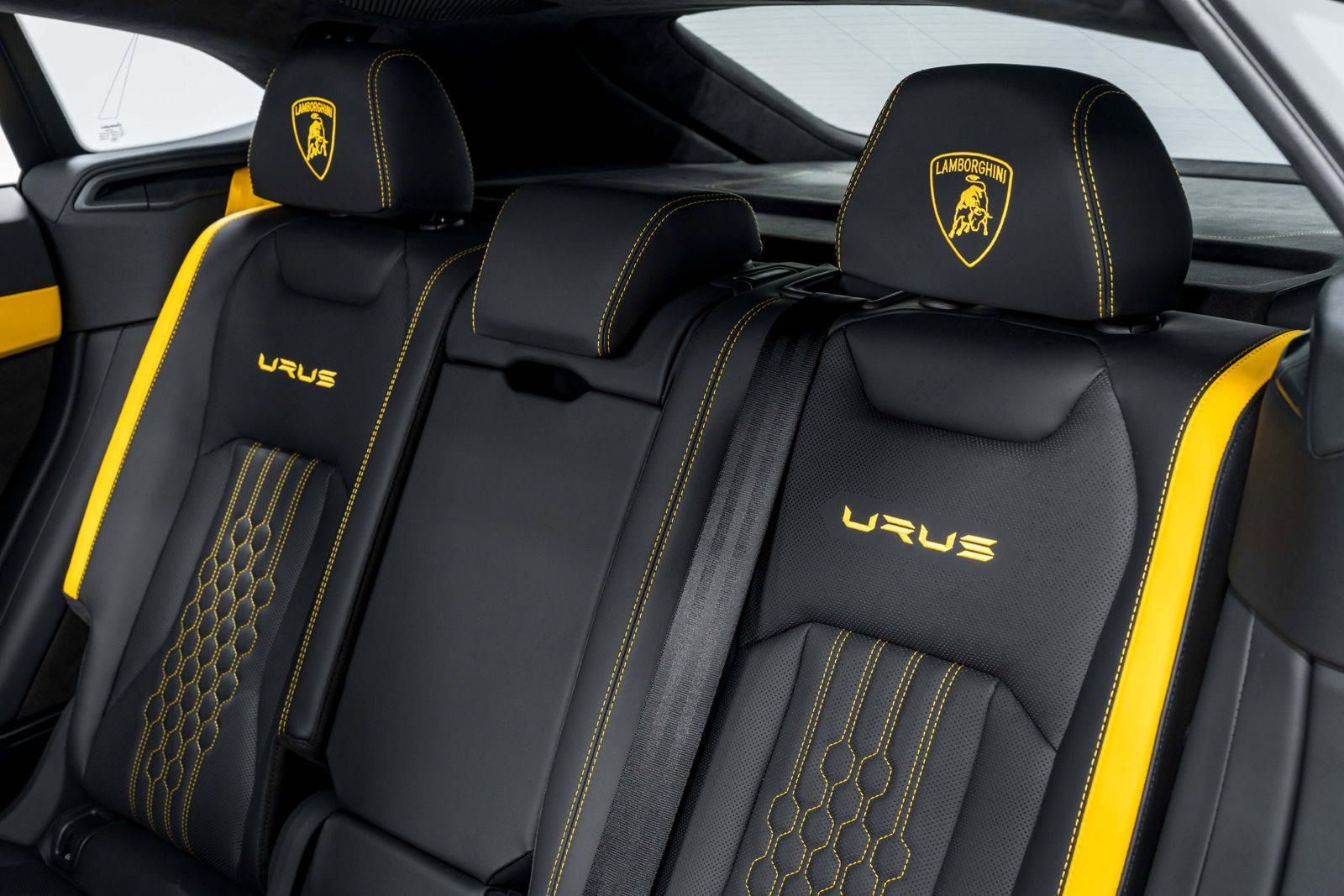 Used 2024 Lamborghini Urus S AWD/4WD image 31