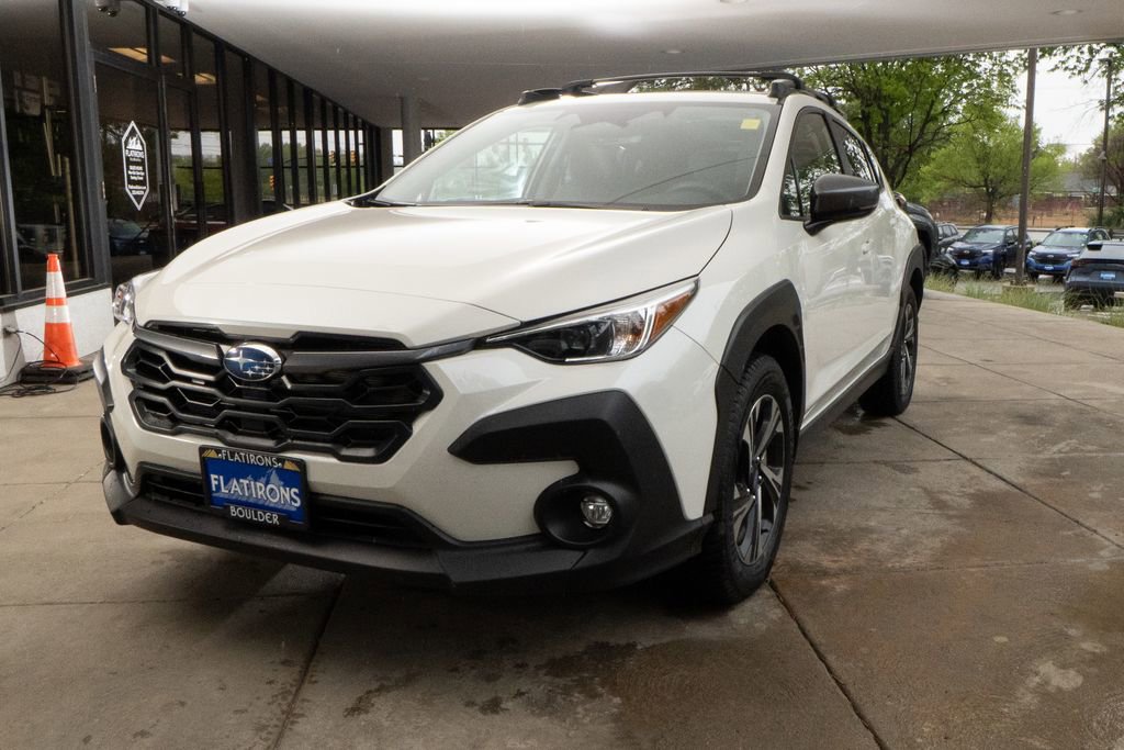 Used 2024 Subaru Crosstrek 2.0i Premium AWD/4WD image 3