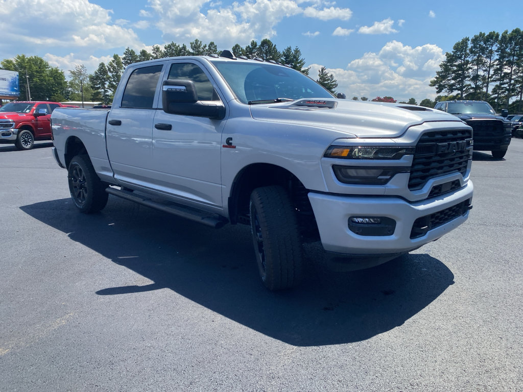 New 2026 RAM 2500 Tradesman AWD/4WD image 3