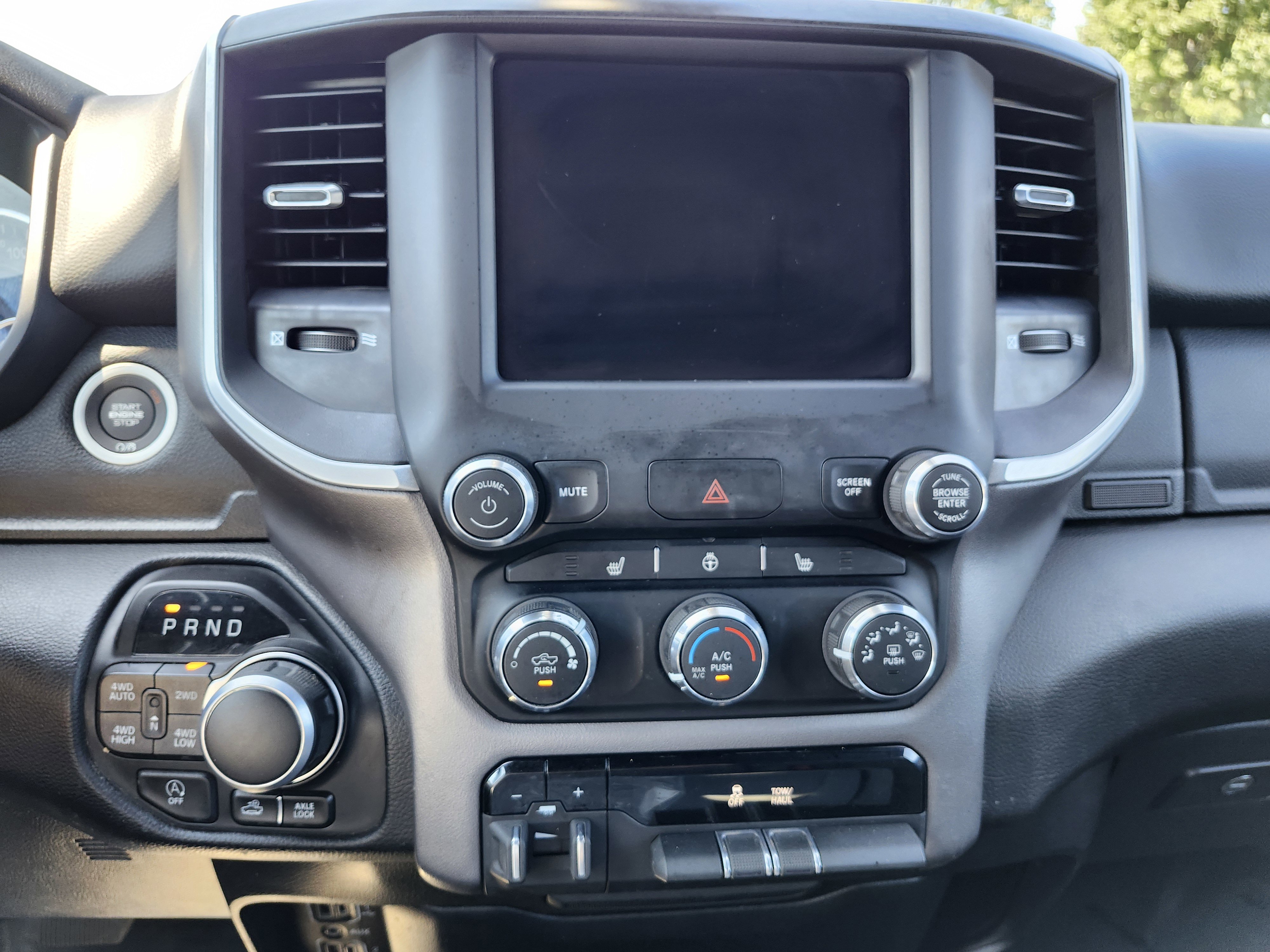 Used 2023 RAM 1500 Big Horn image 22
