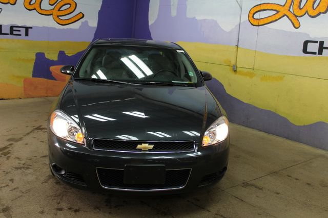 Used 2013 Chevrolet Impala LTZ FWD image 3