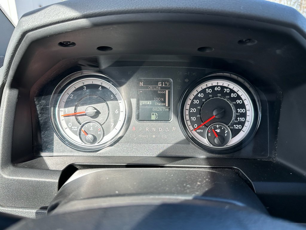 Used 2020 RAM 1500 Classic SLT image 17