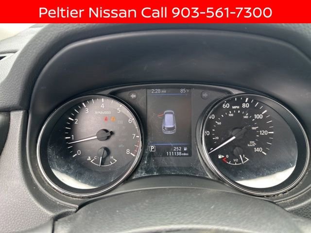 Used 2020 Nissan Rogue S FWD image 11