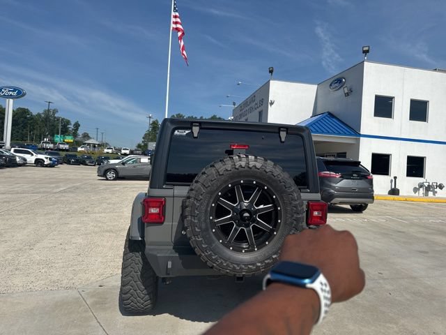 Used 2019 Jeep Wrangler Unlimited Rubicon AWD/4WD image 12