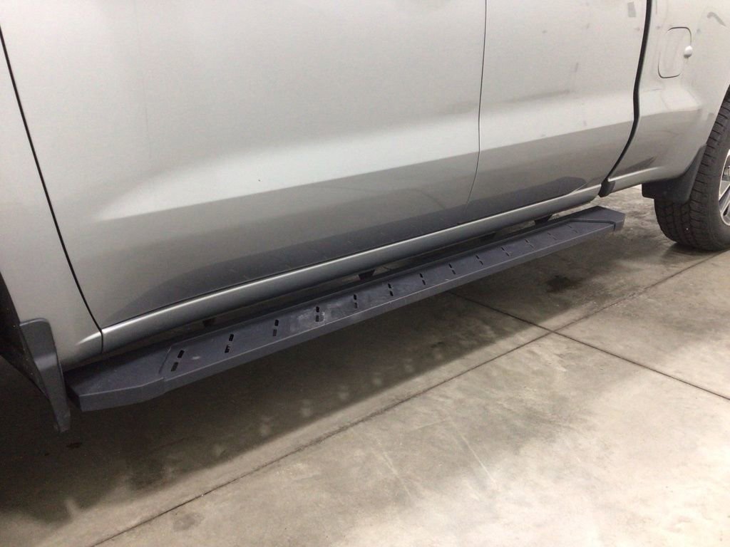 Used 2023 Chevrolet Silverado 1500 RST w/ Convenience Package II image 9