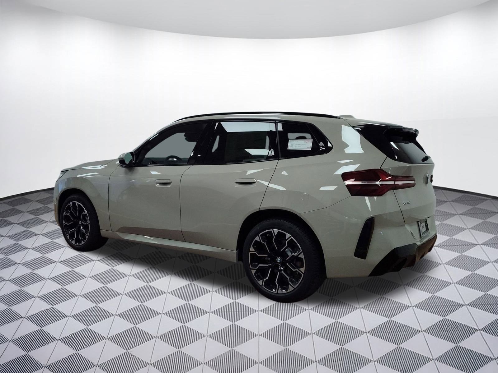 Used 2026 BMW X3 xDrive30 w/ Premium Package image 3