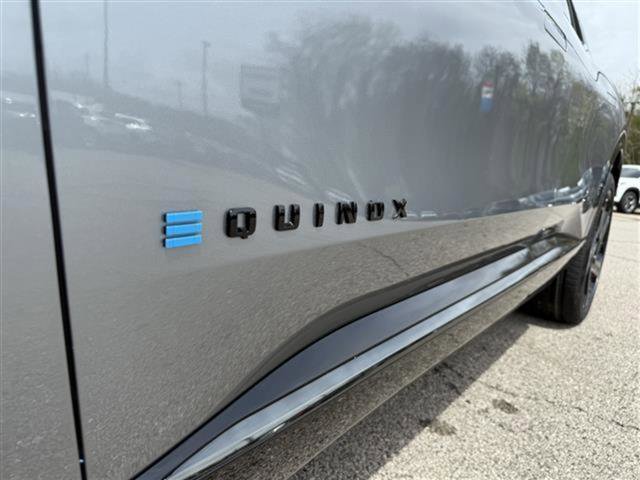 New 2025 Chevrolet Equinox EV RS image 38