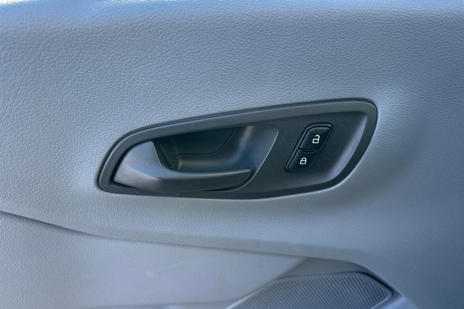 Used 2019 Ford Transit 150 XL image 11