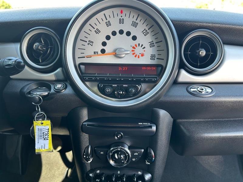 Used 2014 MINI Cooper Roadster image 12