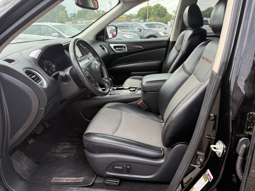 Used 2019 Nissan Pathfinder SV w/ Rock Creek Edition AWD/4WD image 12