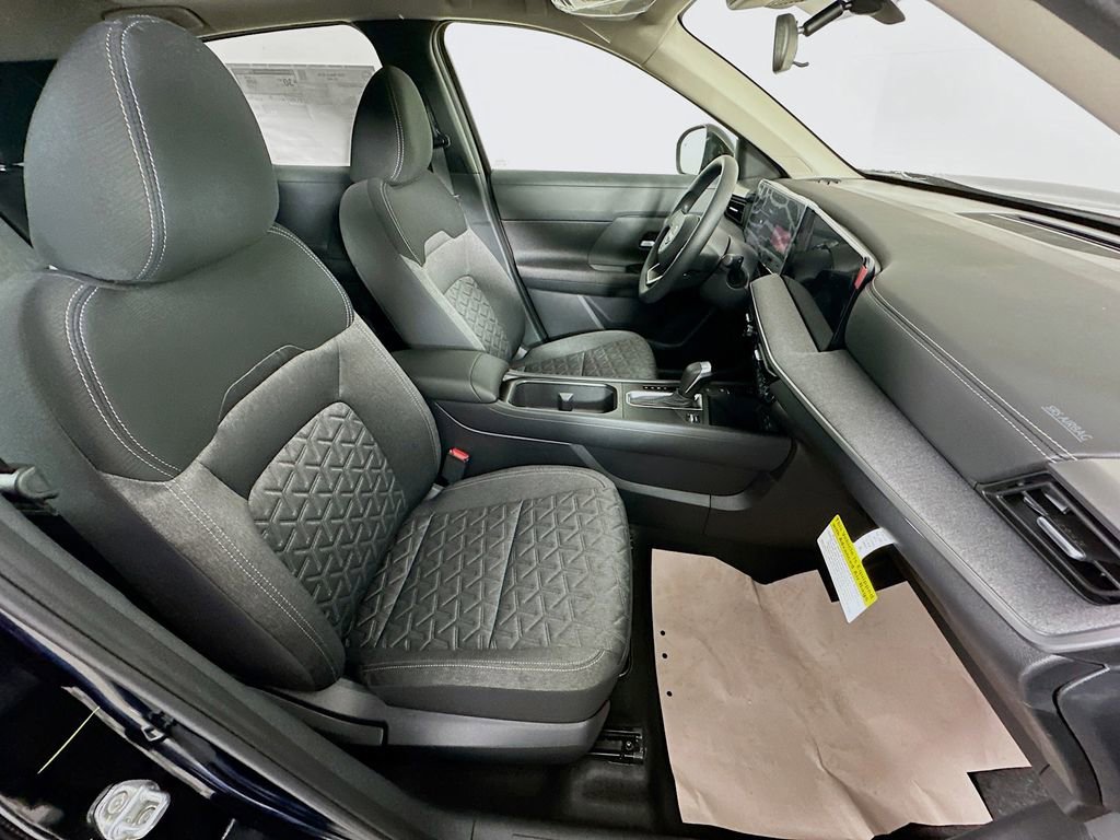 New 2026 Nissan Kicks SV w/ SV Premium Package image 35