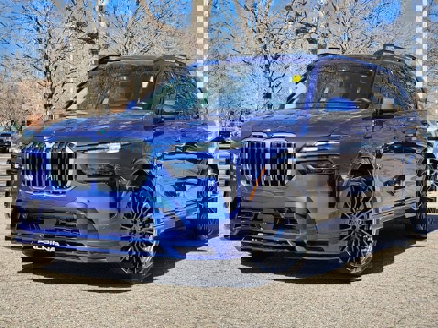 Used 2025 BMW ALPINA XB7 image 1