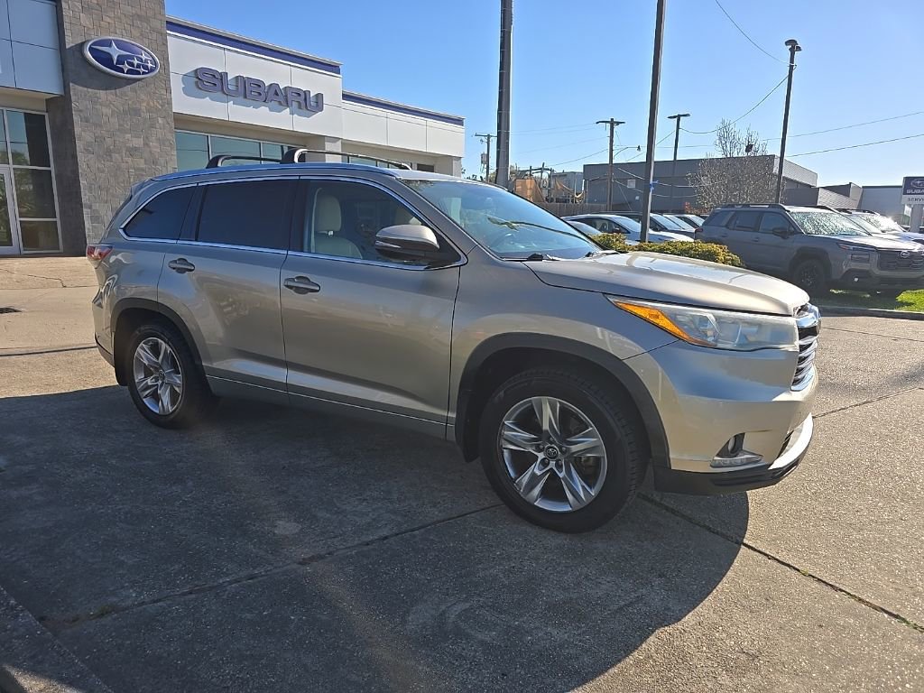 Used 2016 Toyota Highlander Limited image 2
