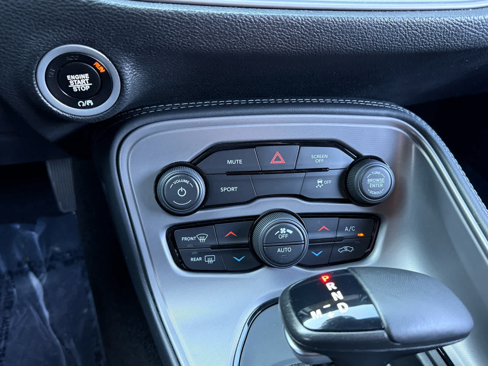 Used 2023 Dodge Challenger SXT w/ Blacktop Package AWD/4WD image 19