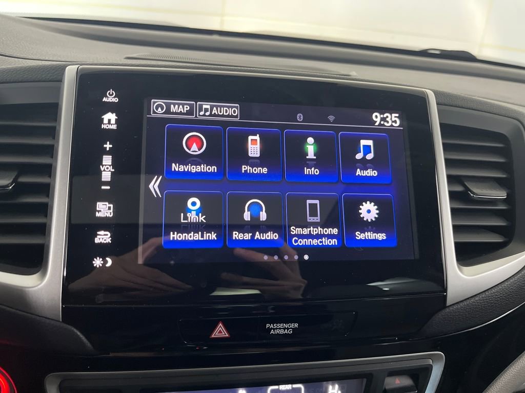 Used 2018 Honda Pilot Elite image 67