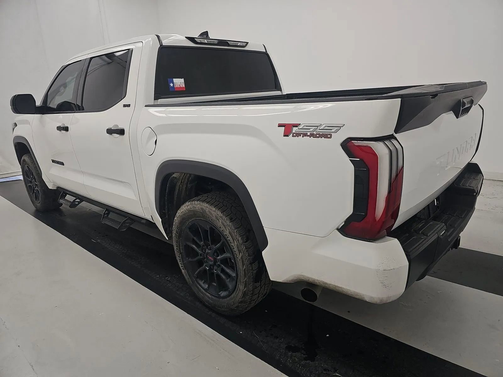 Used 2022 Toyota Tundra SR5 RWD image 5