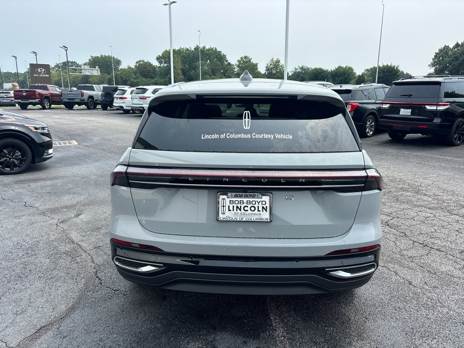 New 2026 Lincoln Nautilus Premier AWD/4WD image 6