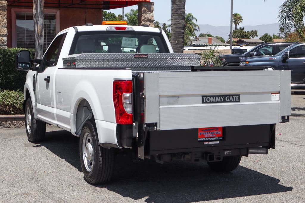 Used 2021 Ford F250 XL w/ Power Equipment Group RWD image 6
