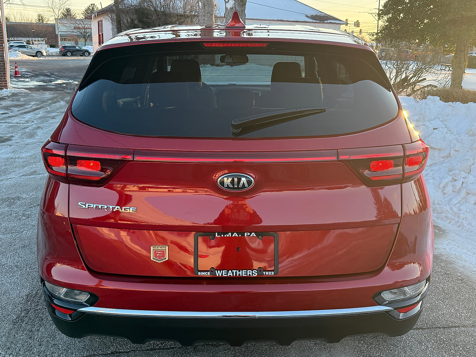 Used 2022 Kia Sportage LX image 10